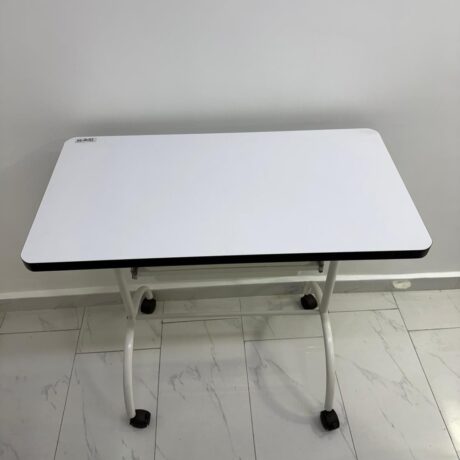 table de manucure