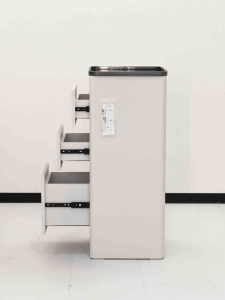C-32_(4)_11zon